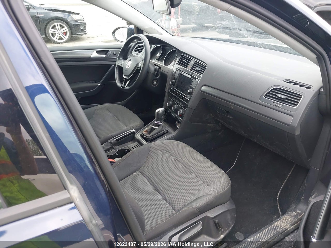 2019 VOLKSWAGEN GOLF S/SE thumbnail 6