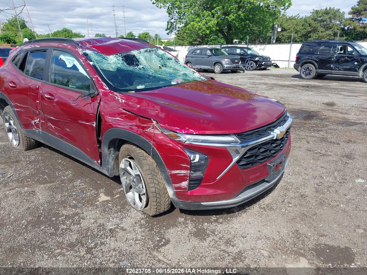2025 CHEVROLET TRAX thumbnail 2