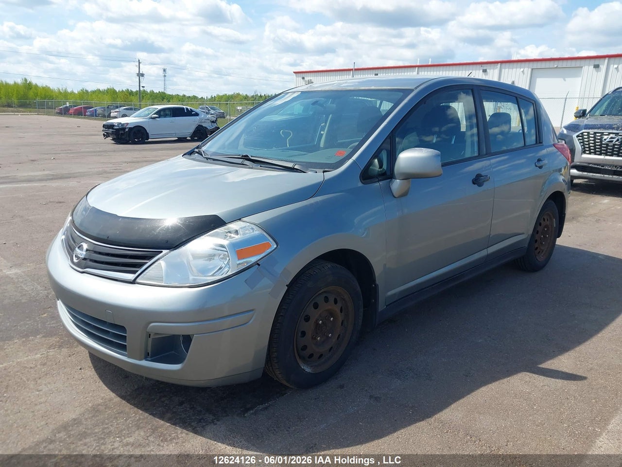 2011 NISSAN VERSA thumbnail 3