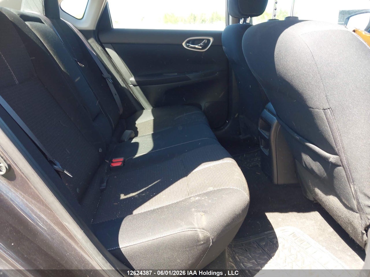 2015 NISSAN SENTRA S/SV/SR/SL thumbnail 9
