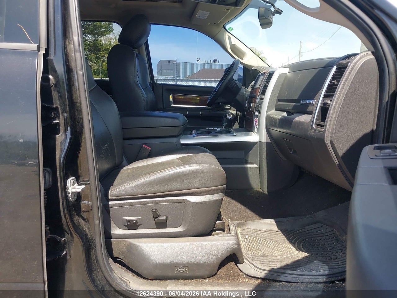 2012 DODGE RAM 1500 LARAMIE thumbnail 6
