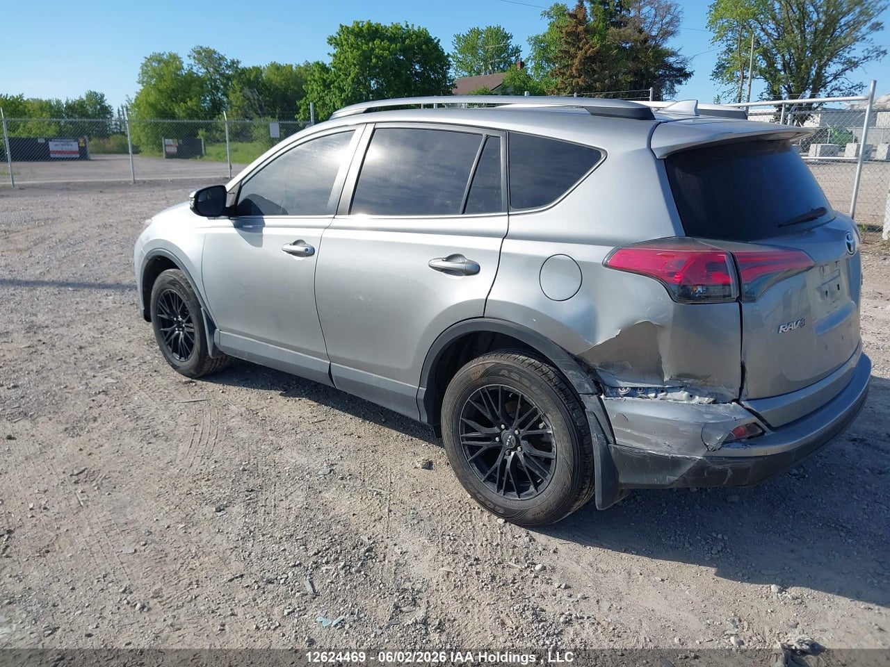 2017 TOYOTA RAV4 LE thumbnail 7