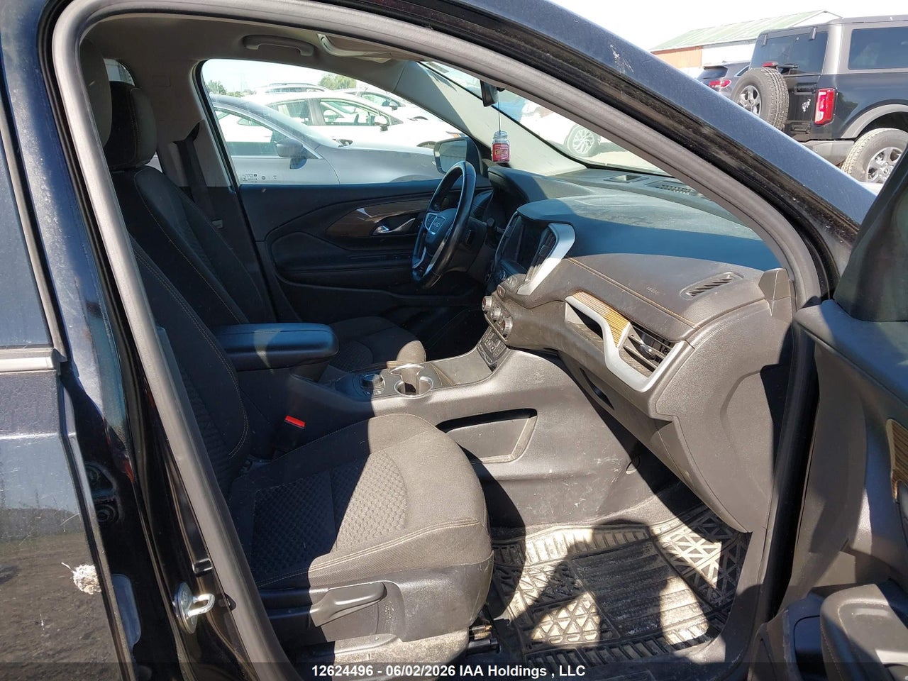 2021 GMC TERRAIN SLE thumbnail 6
