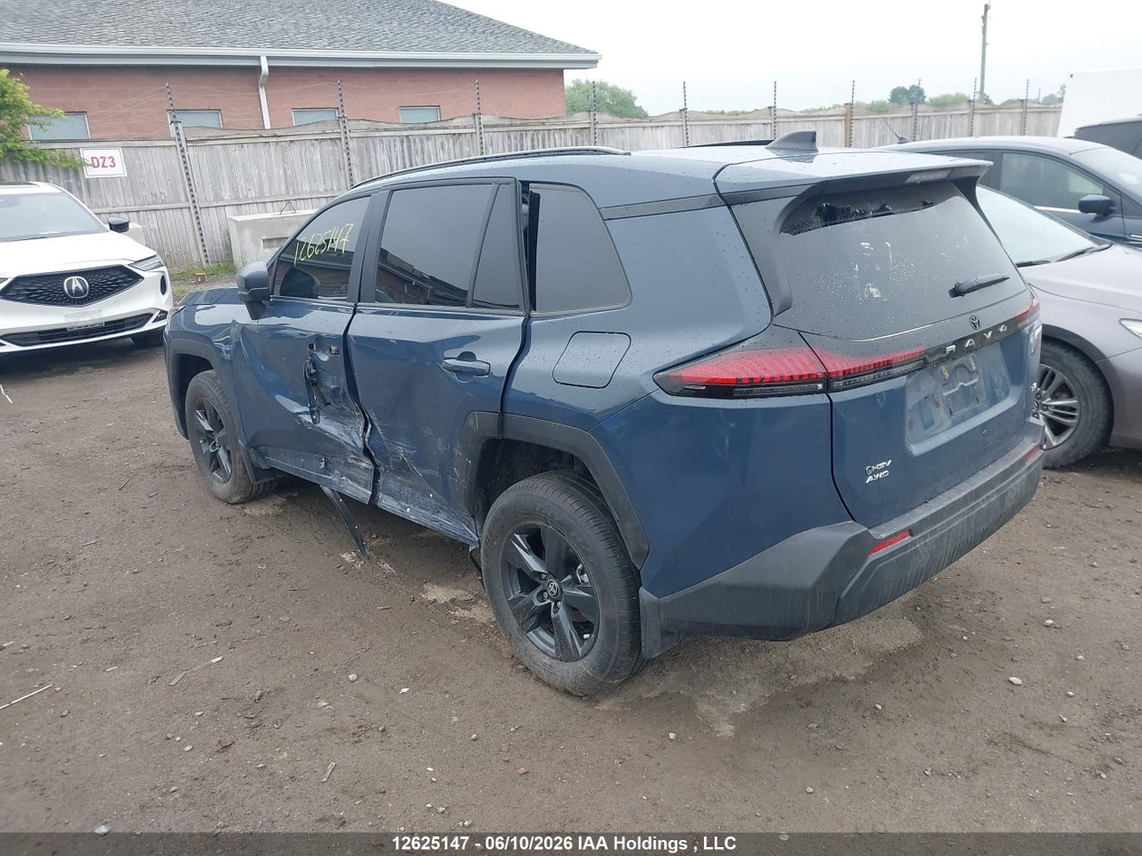 2026 TOYOTA RAV4 LE thumbnail 4