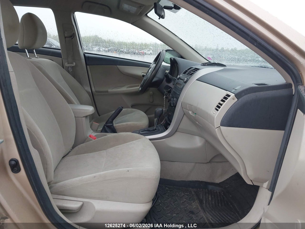 2011 TOYOTA COROLLA S/LE thumbnail 6