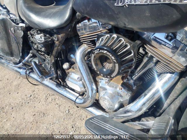 2011 HARLEY DAVIDSON FLHX thumbnail 10