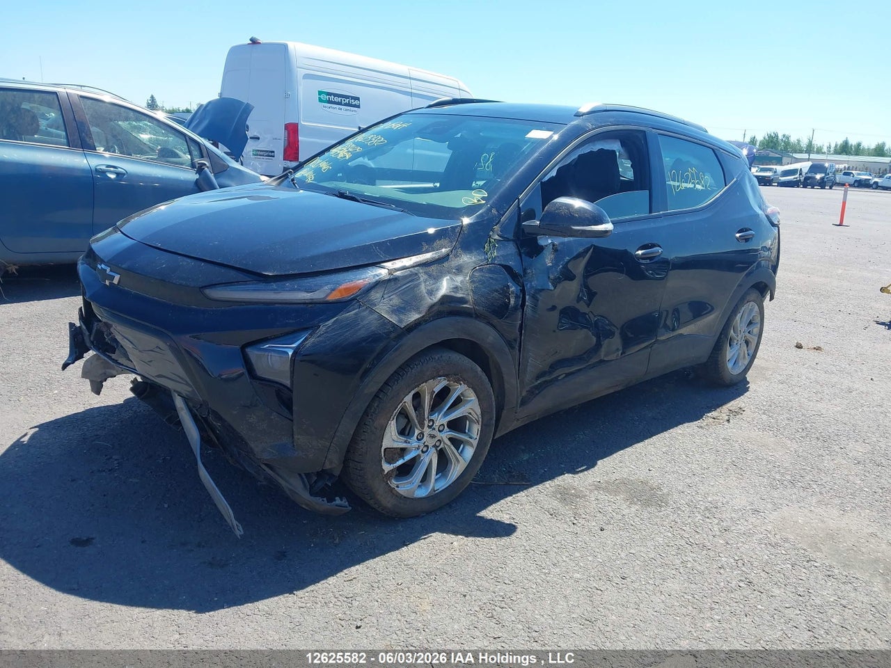 2023 CHEVROLET BOLT EUV LT thumbnail 3