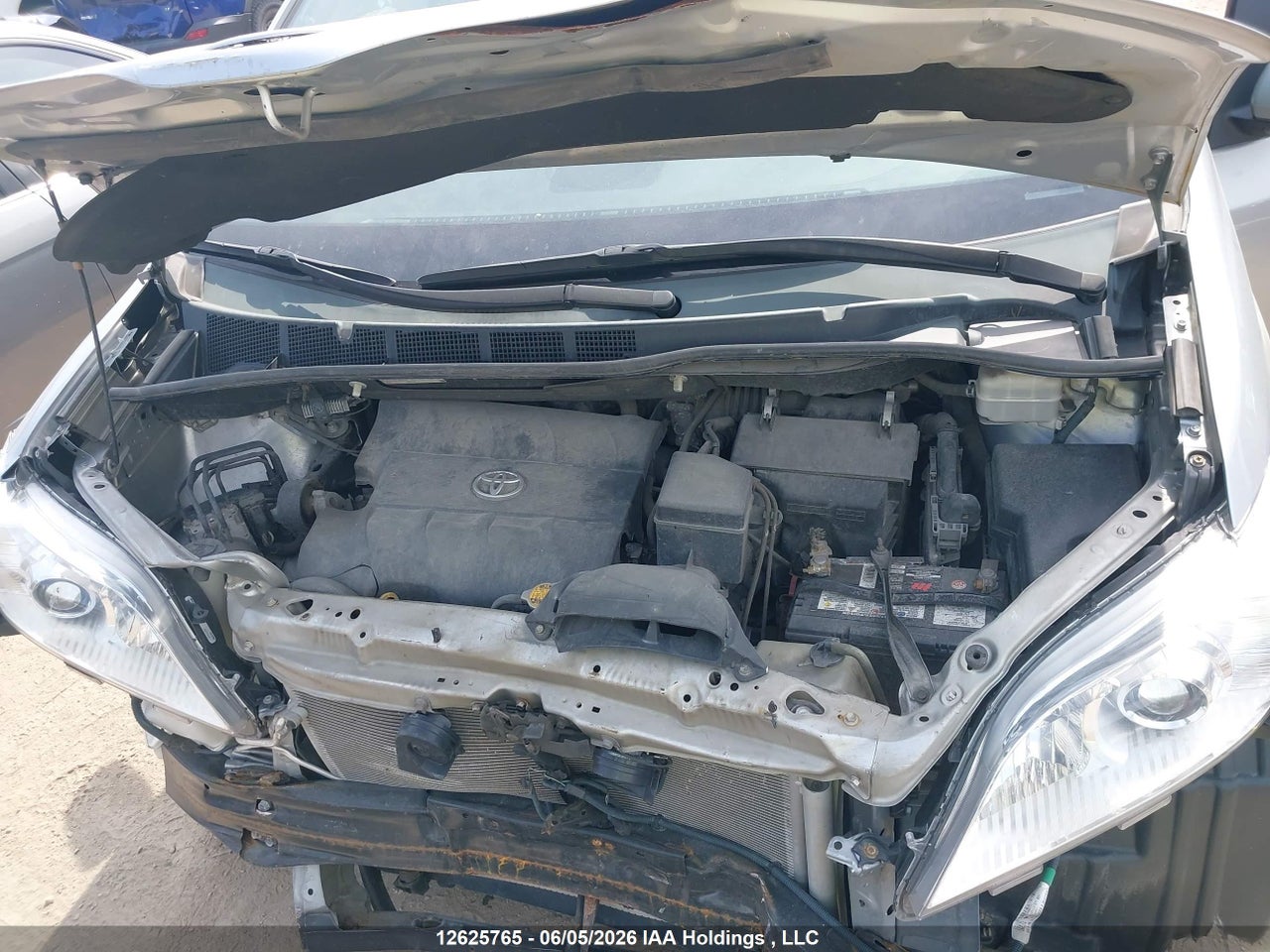 2013 TOYOTA SIENNA thumbnail 11