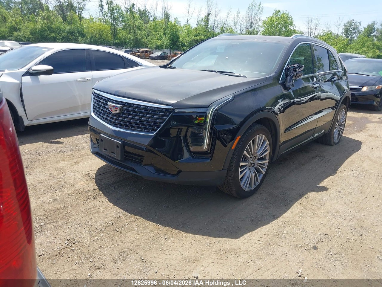 2025 CADILLAC XT4 PREMIUM LUXURY thumbnail 3