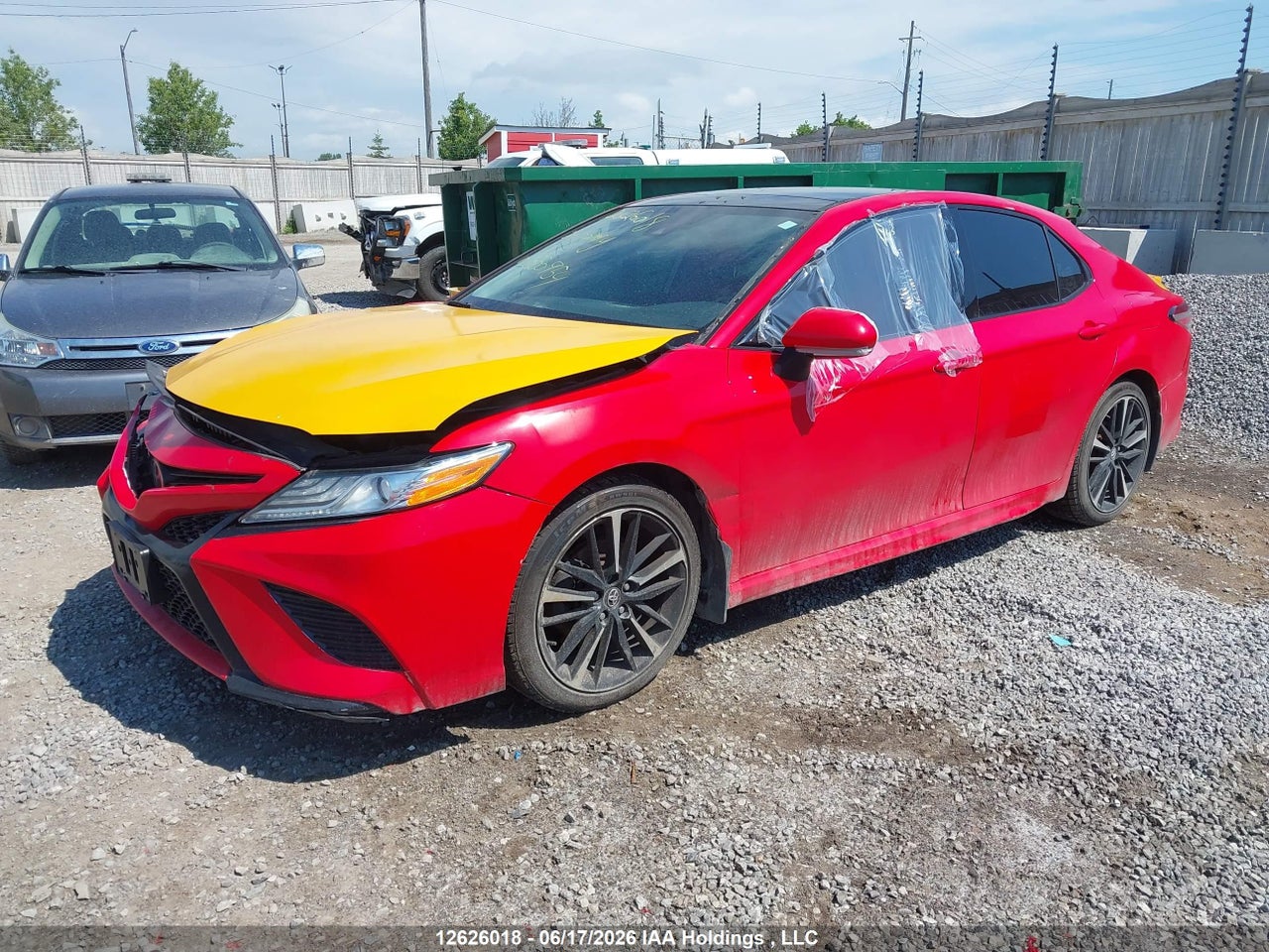 2020 TOYOTA CAMRY XSE thumbnail 3