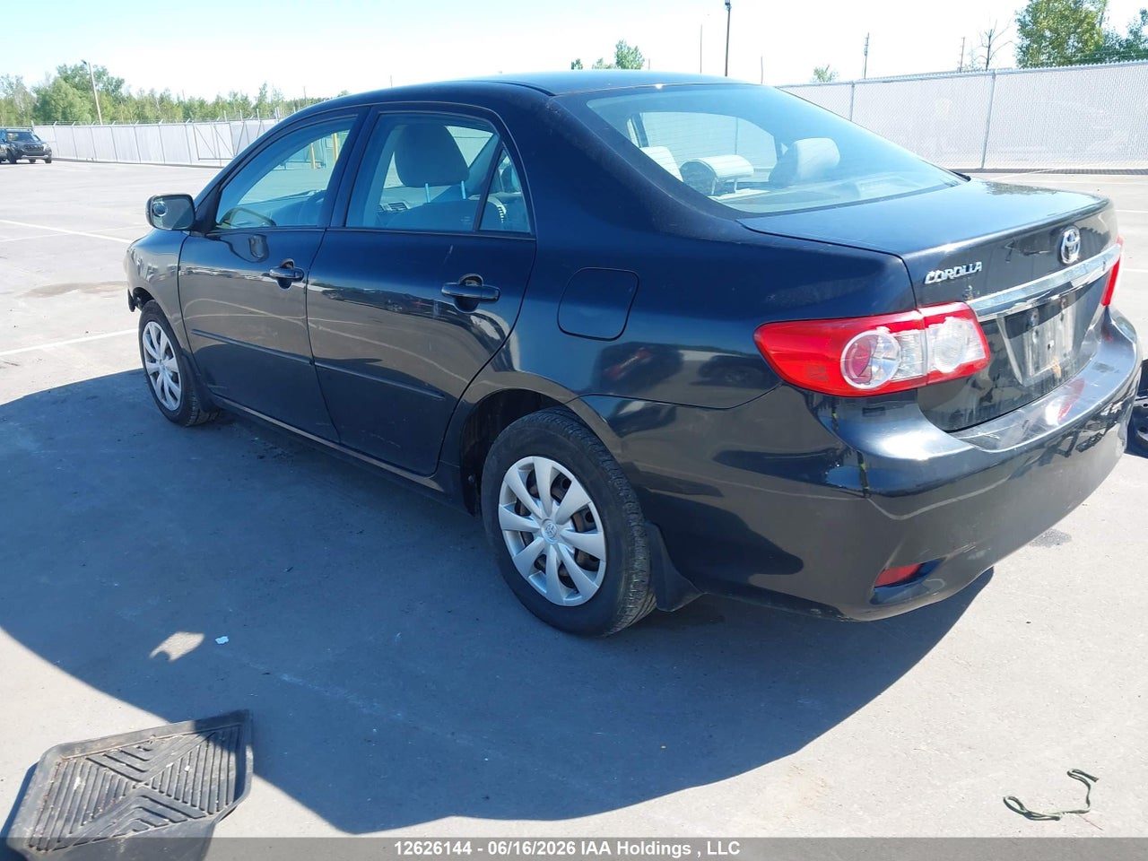 2011 TOYOTA COROLLA CE thumbnail 4