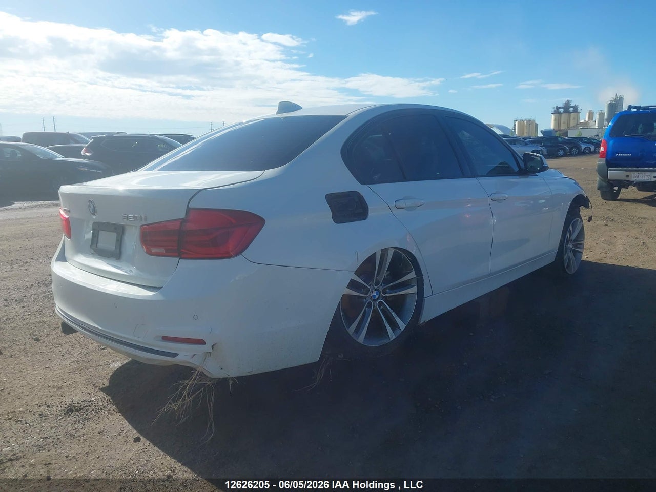 2016 BMW 320I XDRIVE thumbnail 5