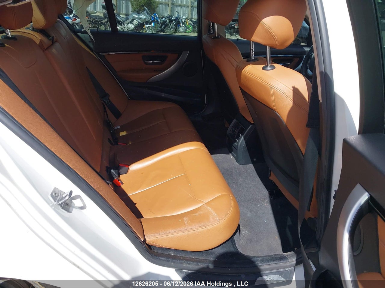 2016 BMW 320I XDRIVE thumbnail 9