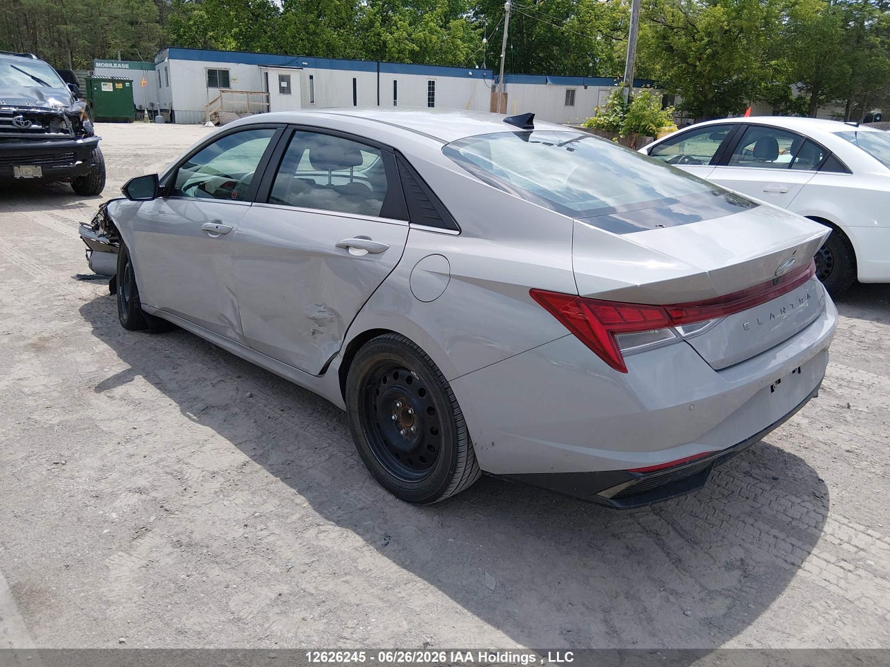 2023 HYUNDAI ELANTRA HYBRID thumbnail 4