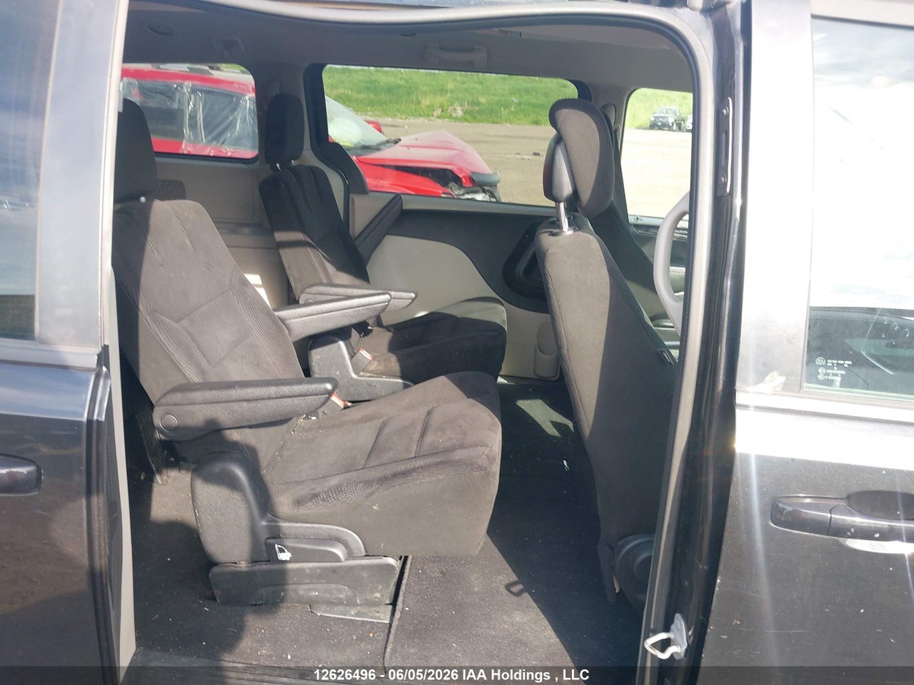 2015 DODGE GRAND CARAVAN thumbnail 9