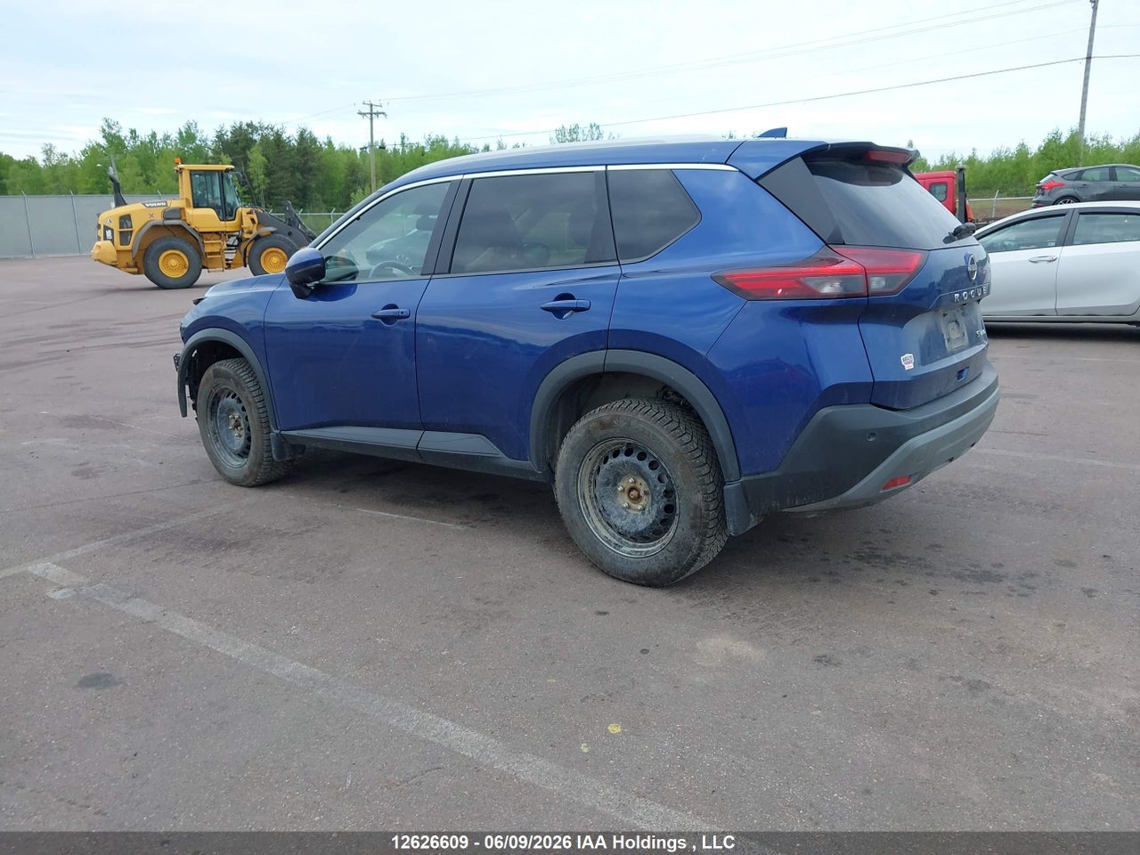 2023 NISSAN ROGUE SV MIDNIGHT EDITION/SV MOONROOF thumbnail 4
