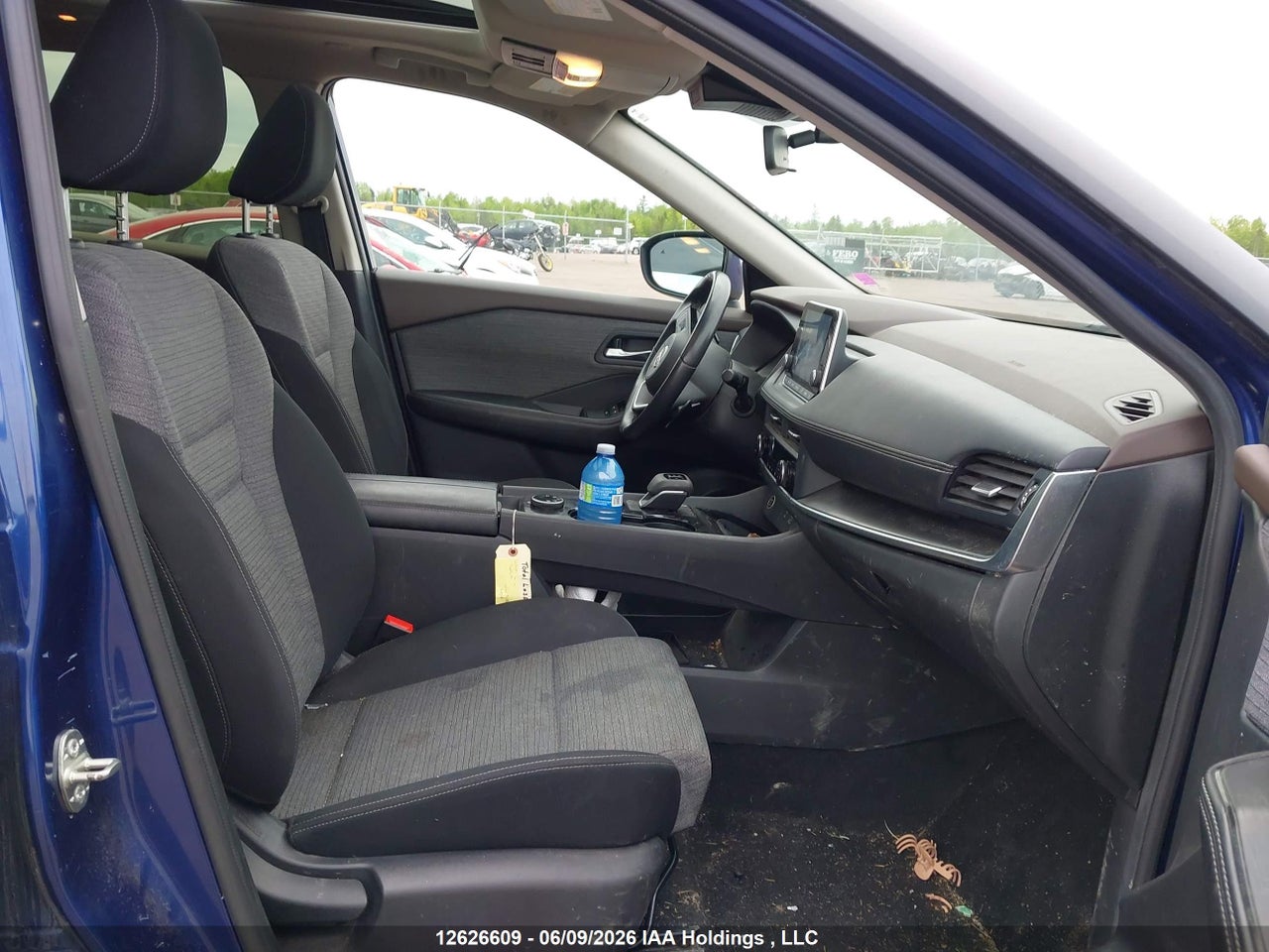 2023 NISSAN ROGUE SV MIDNIGHT EDITION/SV MOONROOF thumbnail 6