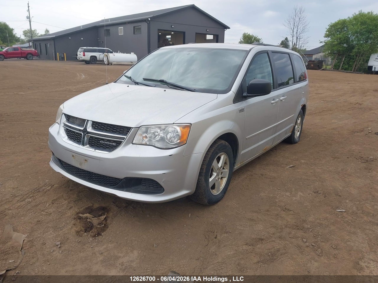 2011 DODGE GRAND CARAVAN EXPRESS thumbnail 3