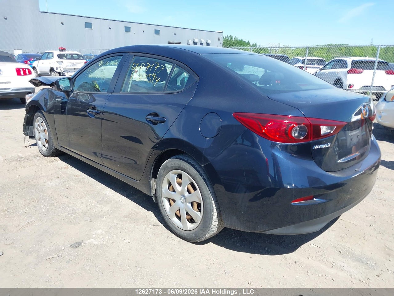 2015 MAZDA MAZDA3 thumbnail 4