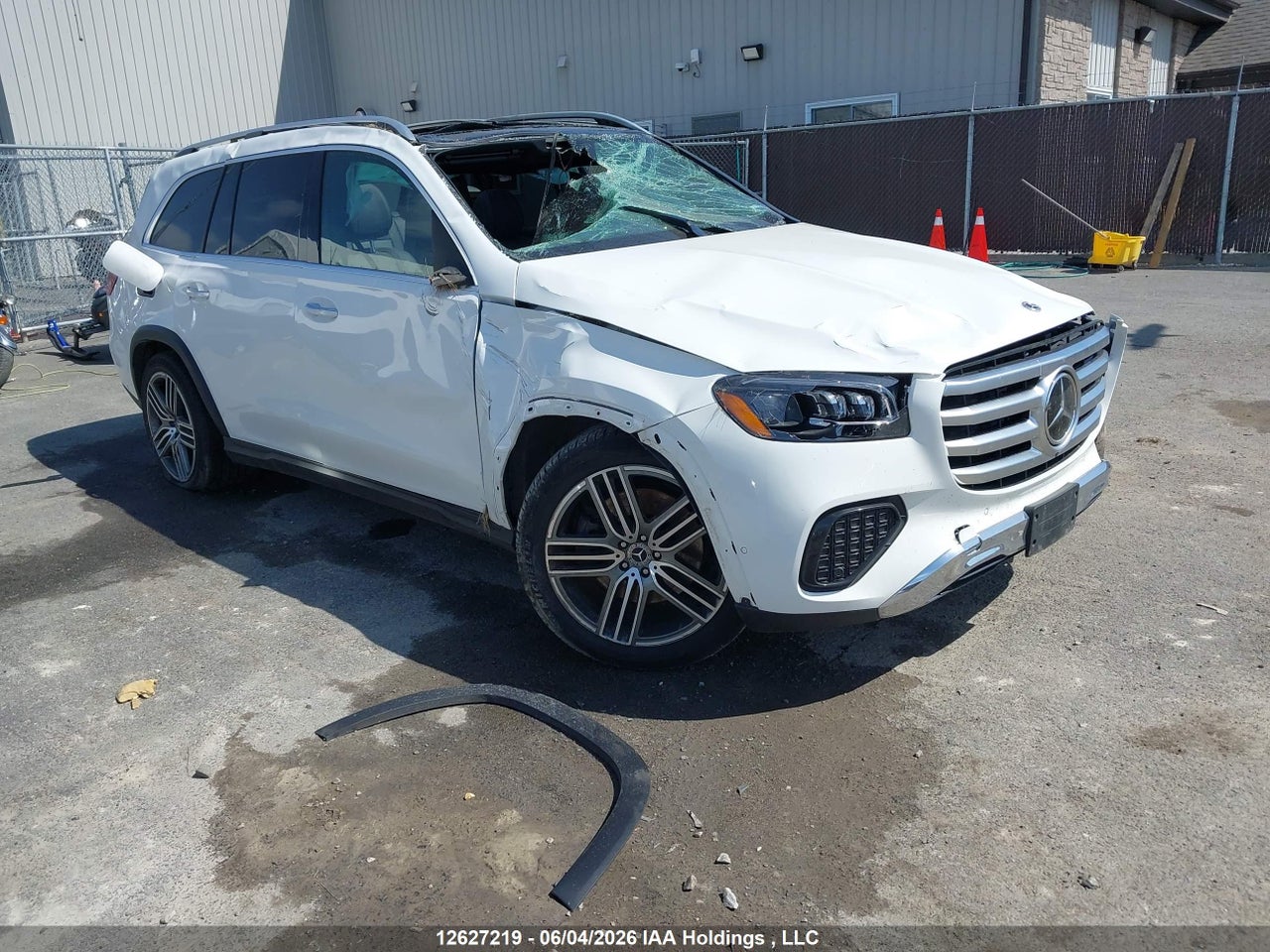 2026 MERCEDES BENZ GLS 450 4MATIC thumbnail 2