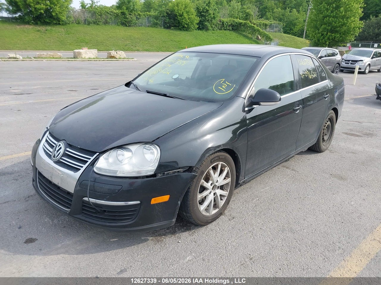 2010 VOLKSWAGEN JETTA thumbnail 3