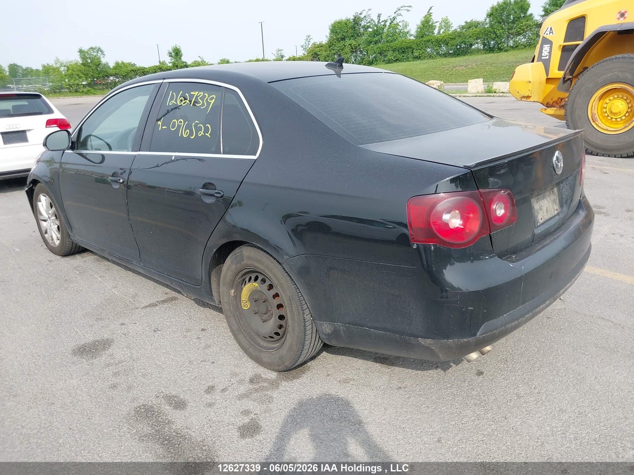 2010 VOLKSWAGEN JETTA thumbnail 4