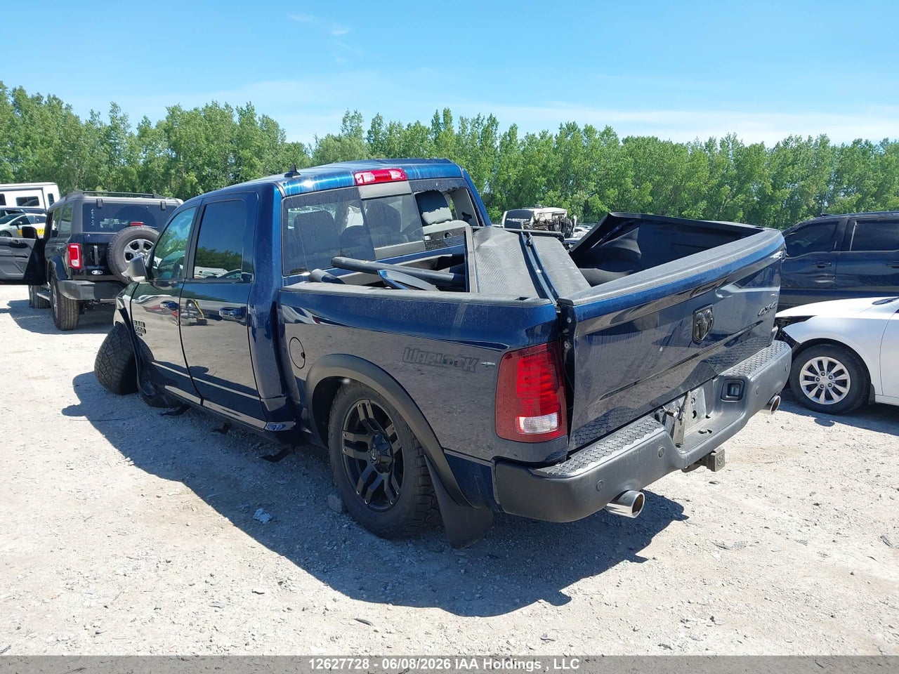 2019 RAM 1500 CLASSIC SLT thumbnail 4