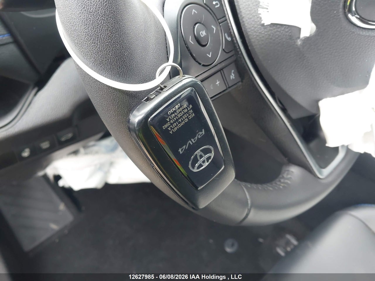 2025 TOYOTA RAV4 XSE thumbnail 12