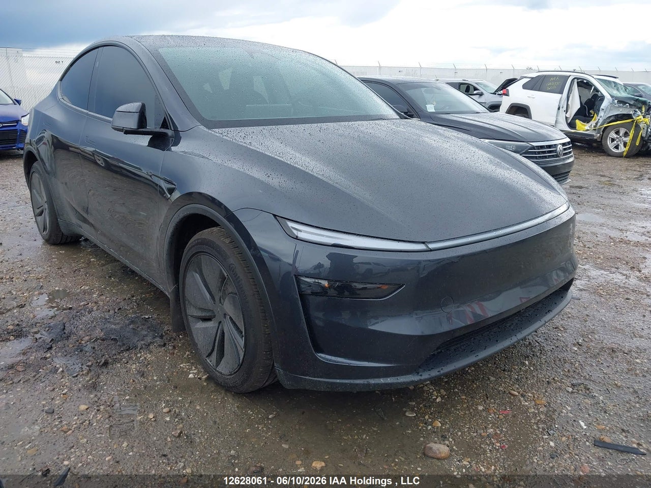 2026 TESLA MODEL Y LONG RANGE LAUNCH SERIES/PREMIUM ALL-WHEEL DRIVE thumbnail 2