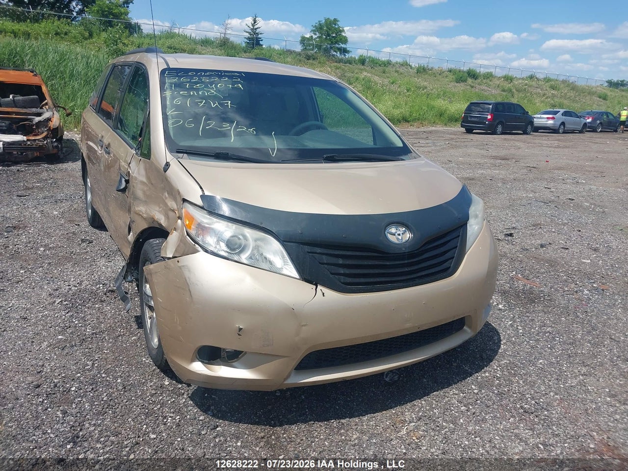 2011 TOYOTA SIENNA V6 7 PASSENGER thumbnail 2
