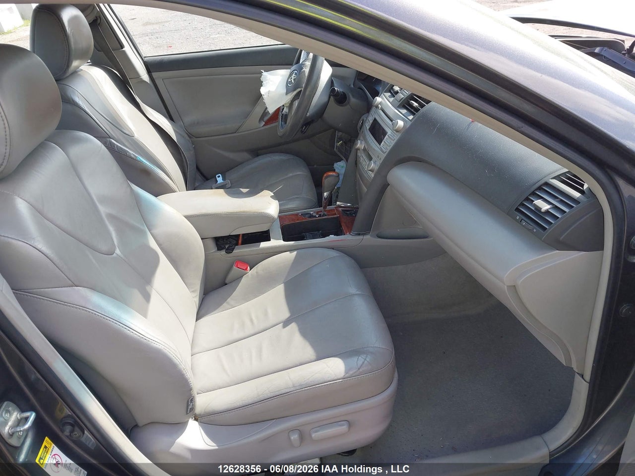 2011 TOYOTA CAMRY SE/LE/XLE thumbnail 6