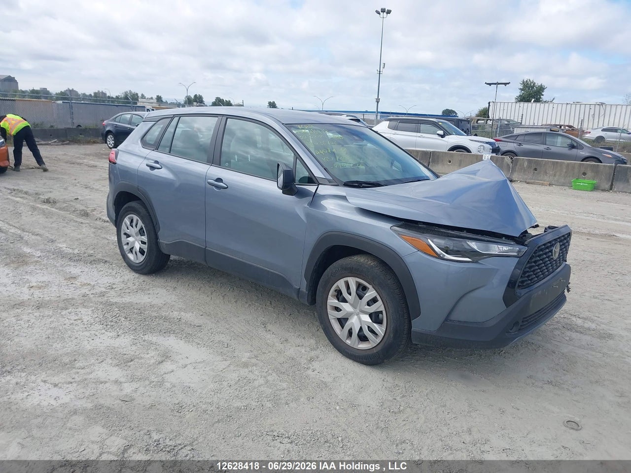 2022 TOYOTA COROLLA CROSS L thumbnail 2