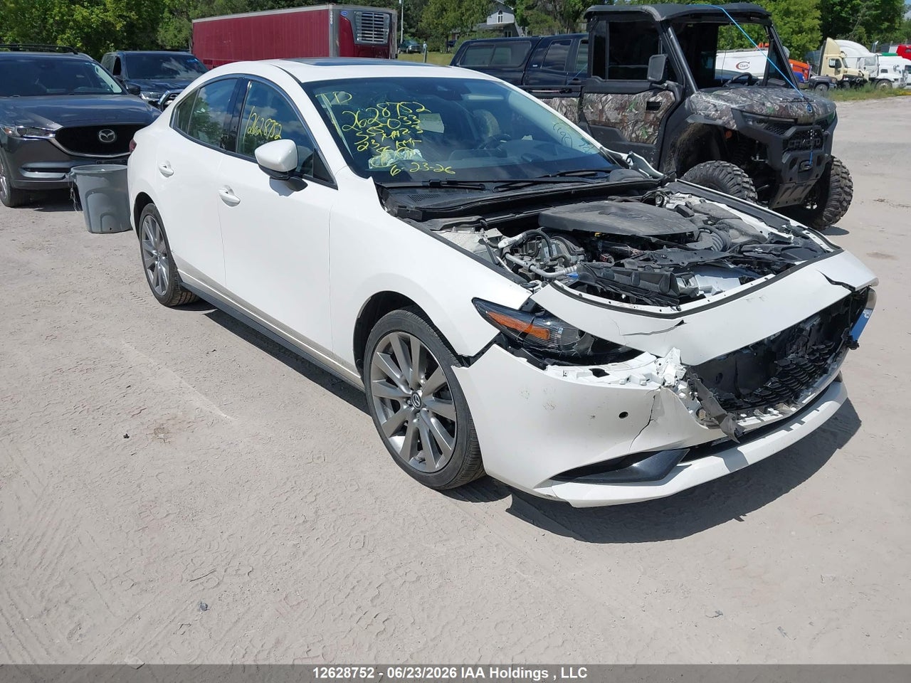 2023 MAZDA MAZDA3 GT thumbnail 2