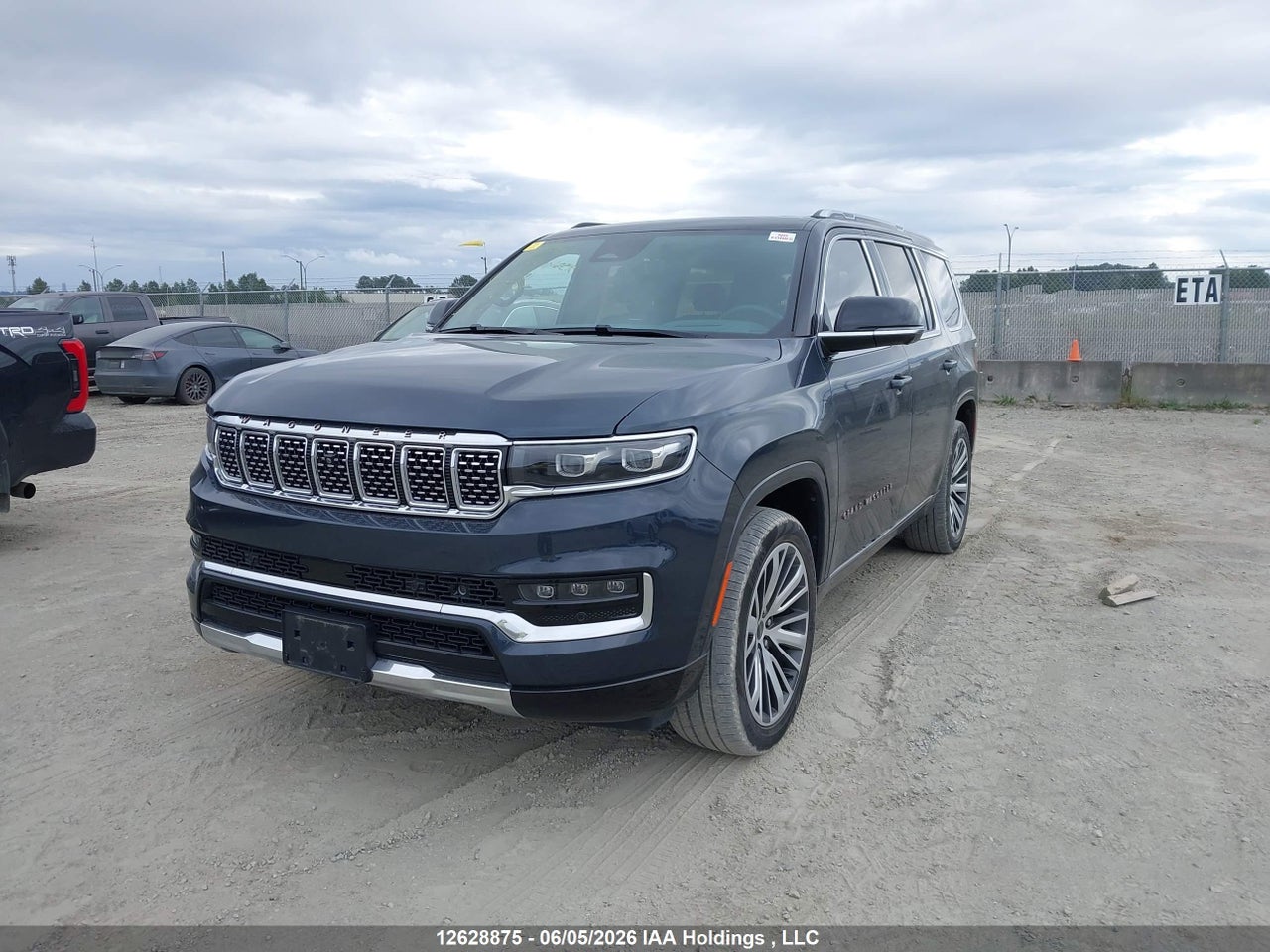 2023 JEEP GRAND WAGONEER SERIES III thumbnail 3