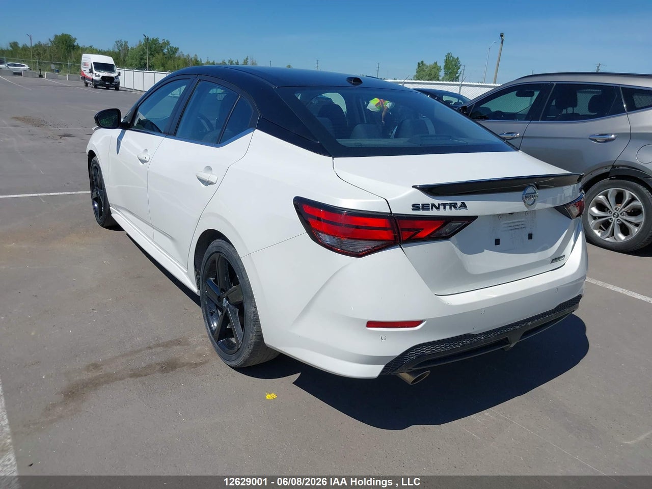 2022 NISSAN SENTRA SR thumbnail 4