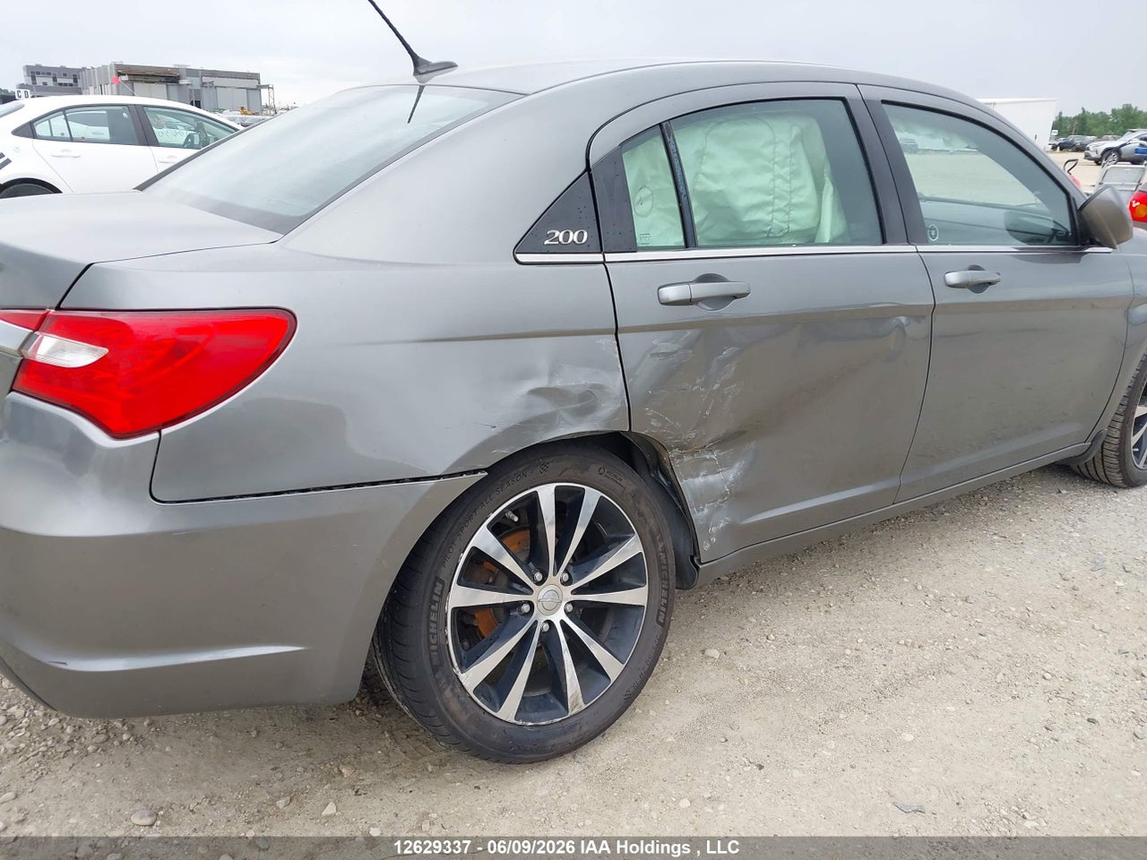2013 CHRYSLER 200 S thumbnail 7