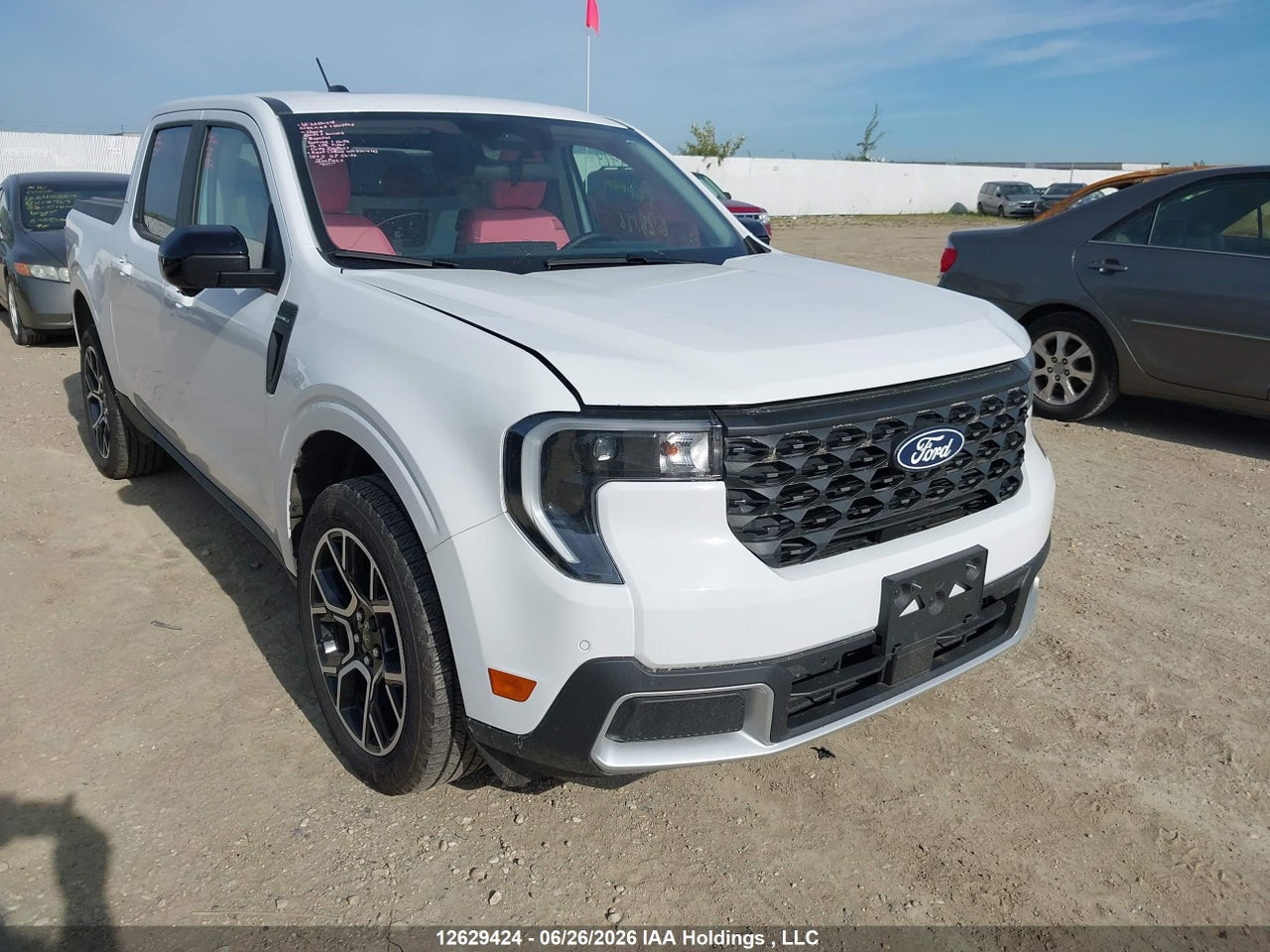 2025 FORD MAVERICK LARIAT thumbnail 2