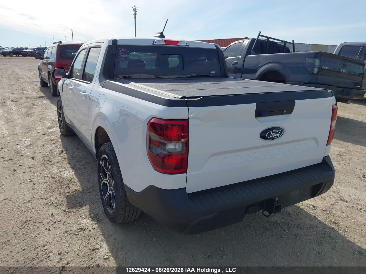 2025 FORD MAVERICK LARIAT thumbnail 4