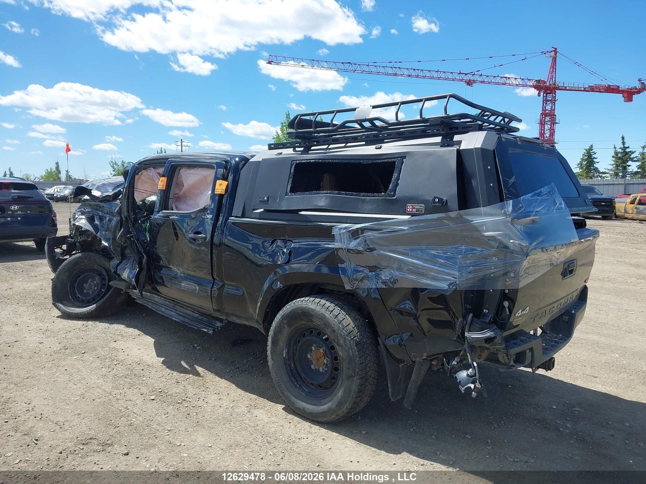 2023 TOYOTA TACOMA DOUBLE CAB/SR5/TRD SPORT/TRD OFF ROAD thumbnail 4