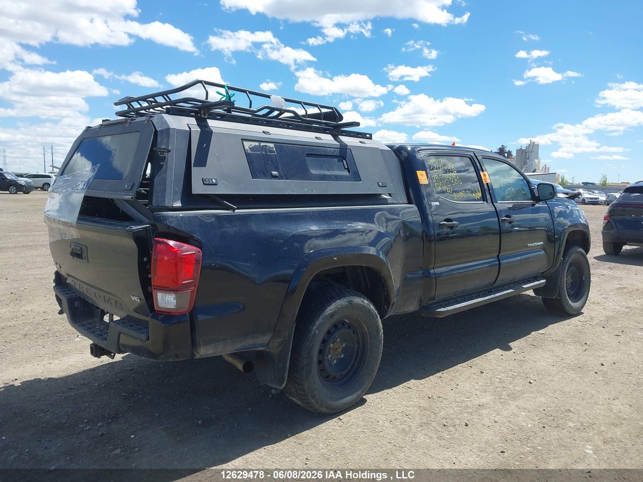 2023 TOYOTA TACOMA DOUBLE CAB/SR5/TRD SPORT/TRD OFF ROAD thumbnail 5