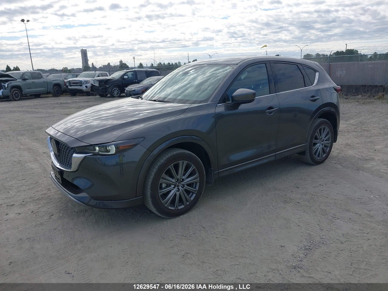 2025 MAZDA CX-5 SIGNATURE thumbnail 3