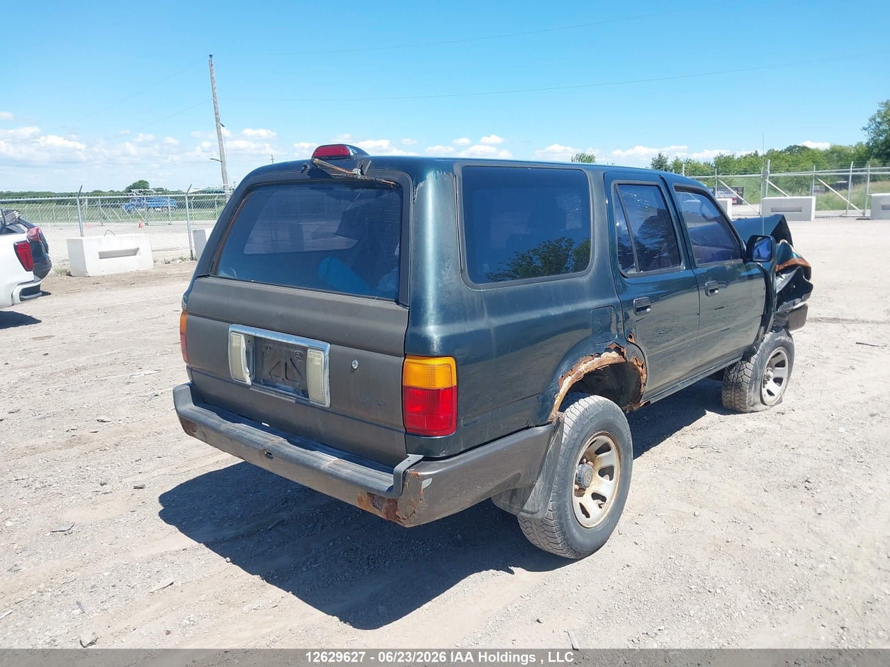 1995 TOYOTA 4RUNNER SR5 thumbnail 5
