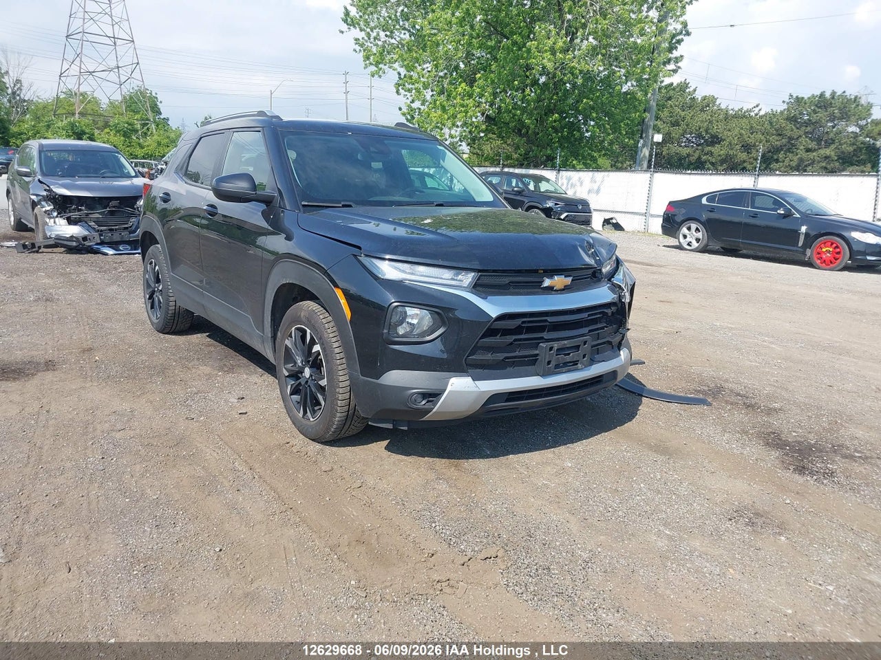 2021 CHEVROLET TRAILBLAZER LT thumbnail 2