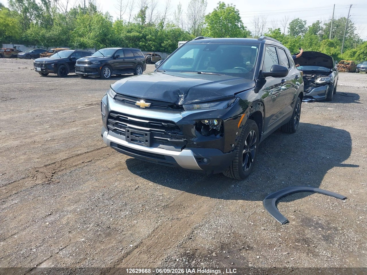 2021 CHEVROLET TRAILBLAZER LT thumbnail 3