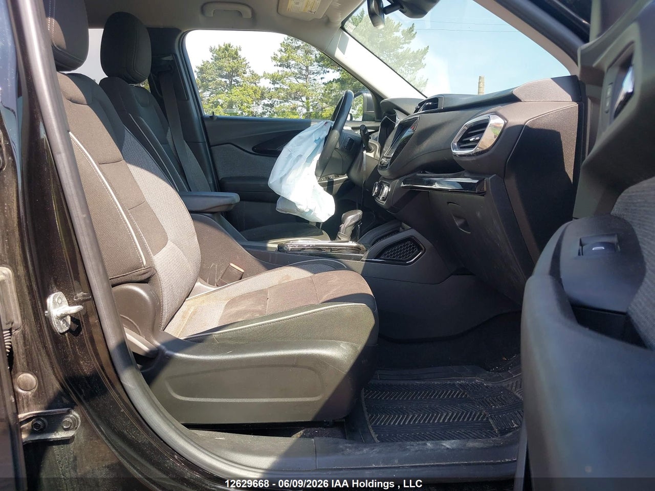 2021 CHEVROLET TRAILBLAZER LT thumbnail 6