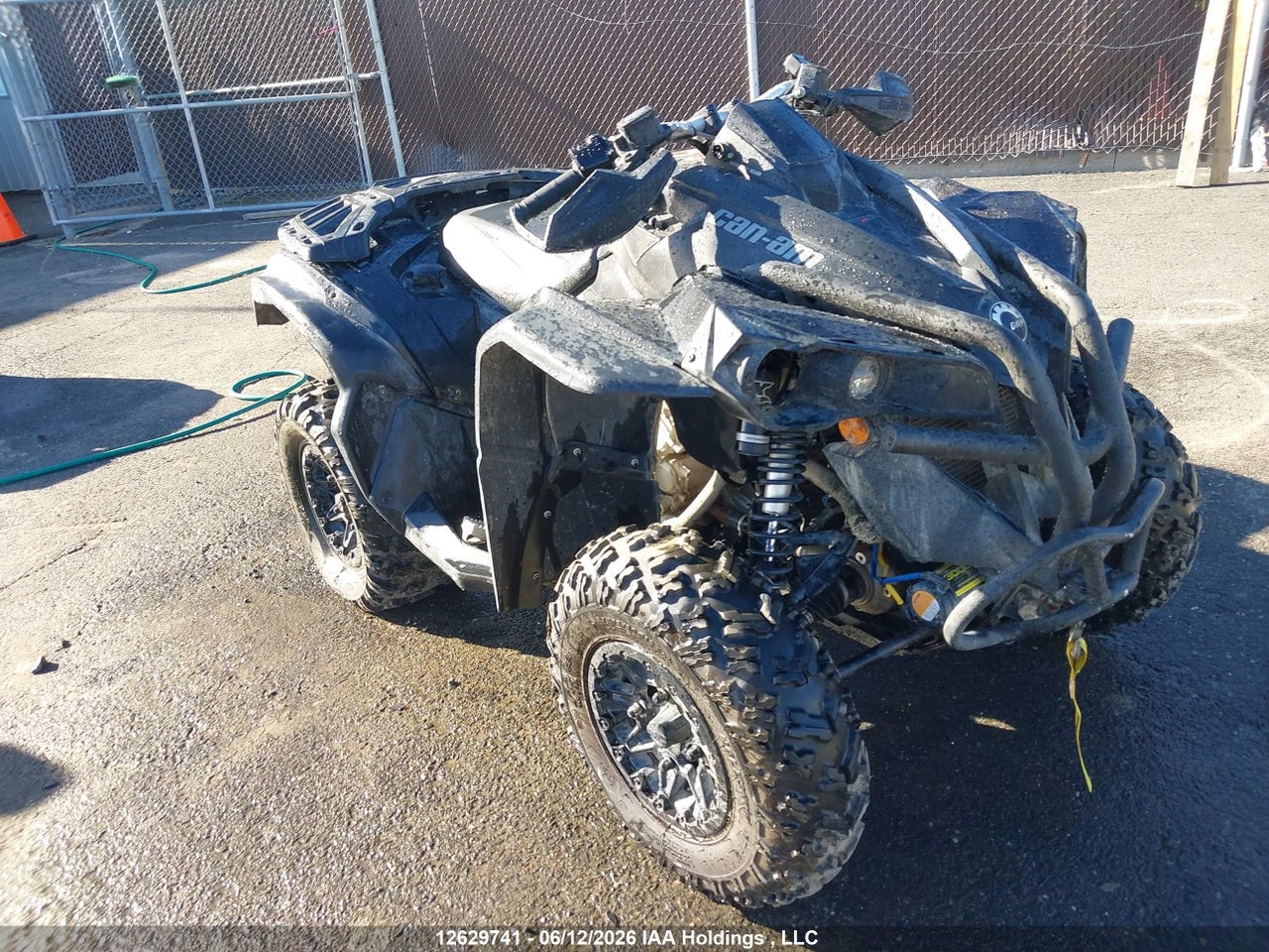 2017 CAN-AM RENEGADE X XC 1000R thumbnail 7