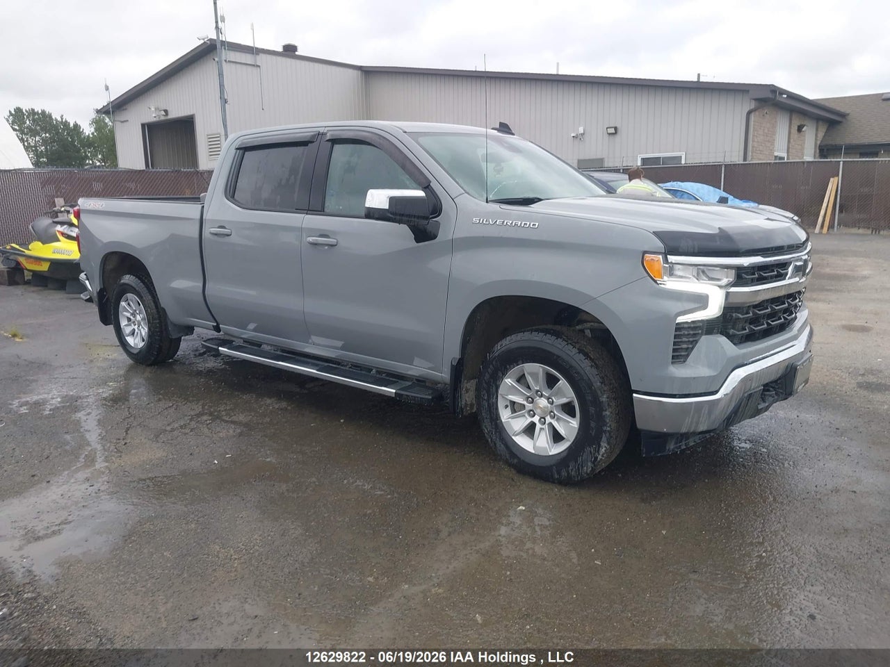 2024 CHEVROLET SILVERADO 1500 LT thumbnail 2