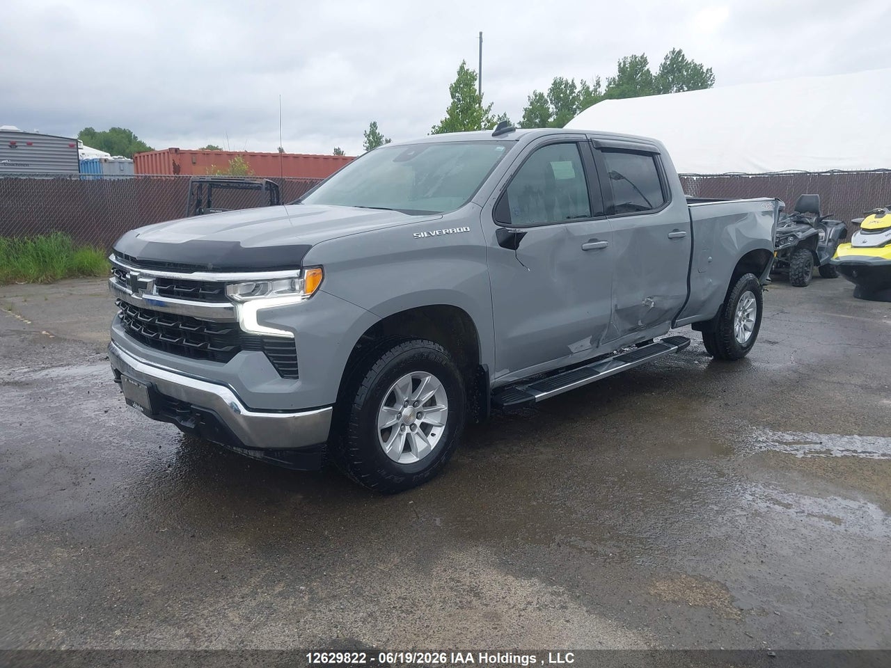 2024 CHEVROLET SILVERADO 1500 LT thumbnail 3
