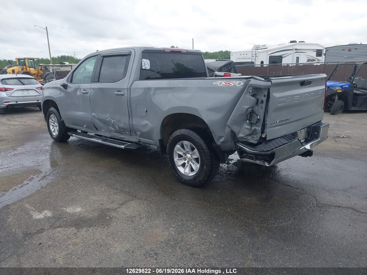 2024 CHEVROLET SILVERADO 1500 LT thumbnail 4