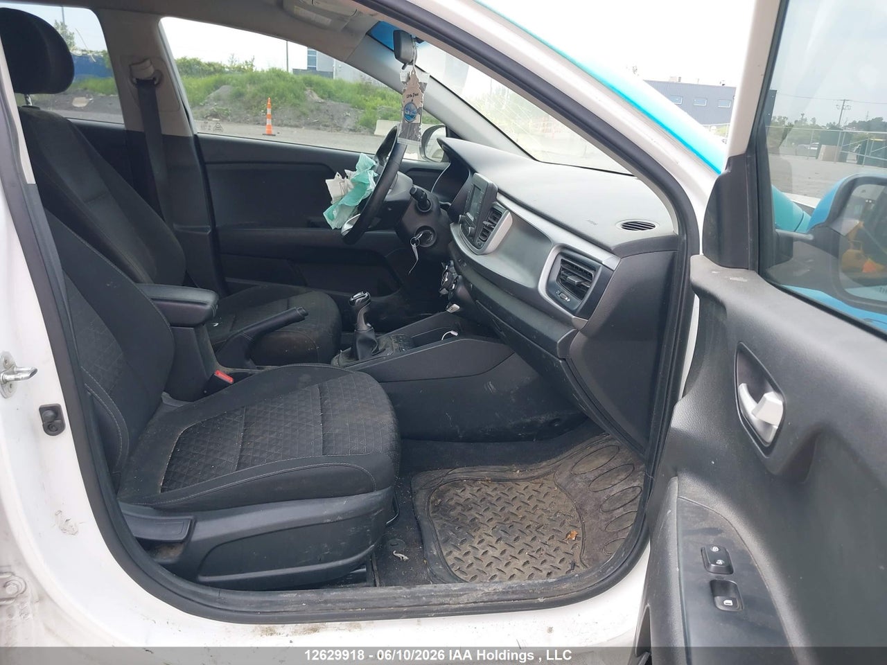 2019 KIA RIO thumbnail 6